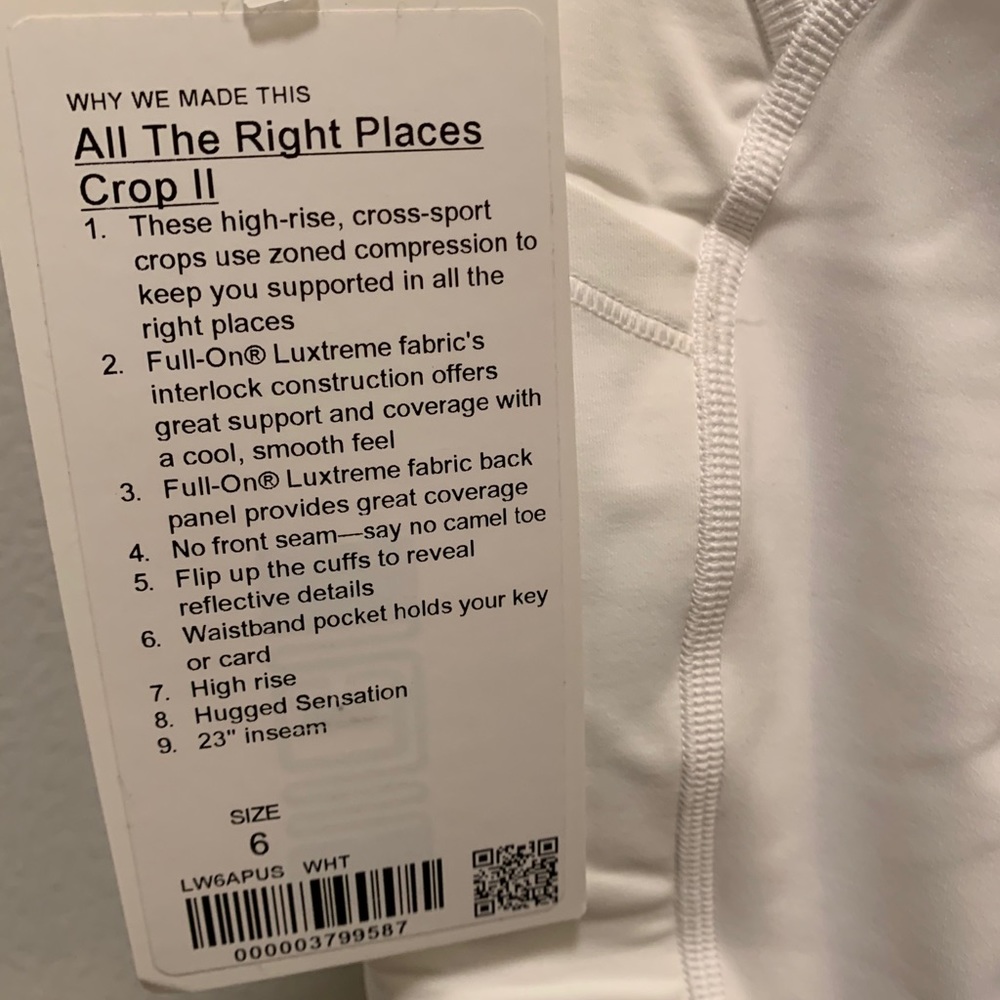 NWT White All the Right Places Crop Lululemon